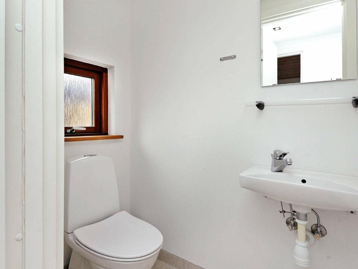 Three-Bedroom Holiday Home In Ulfborg 27 Thorsminde Экстерьер фото